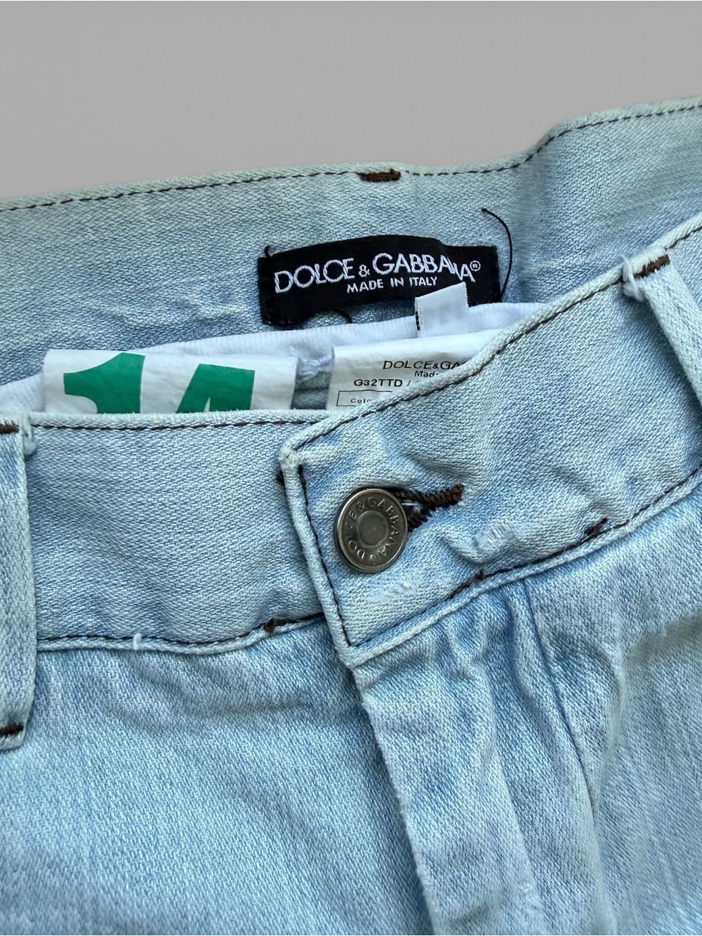 Vintage Dolce & Gabbana designer denim made in Italy - Picture 10 of 11